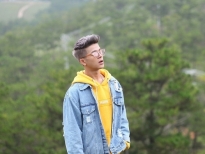 Quang Anh Rhyder trở lại đường đua Vpop với MV 'Em là ai'