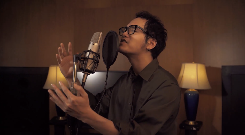 'The Heroes': Lona mặc áo dài trắng, sản xuất MV cổ vũ mùa dịch khiến Khắc Hưng 'chiếm hết sóng' khen ngợi