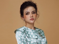 Cát Tiên 'The Voice' quyến rũ với phong cách vintage