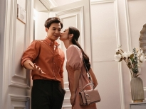'Chìa khóa trăm tỷ': Jun Vũ bất ngờ hôn má Anh Tú