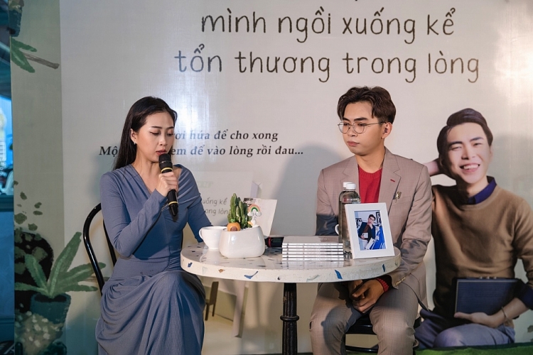 Sách mới của Minh Dự được NXB thông báo bán hết 10.000 bản trong 24 giờ đầu tiên