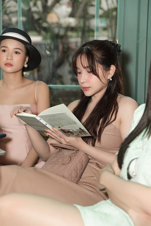Sách mới của Minh Dự được NXB thông báo bán hết 10.000 bản trong 24 giờ đầu tiên