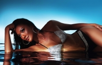 Trước thềm bán kết 'Miss Universe 2021', Kim Duyên tung bộ ảnh bikini khoe body nóng bỏng