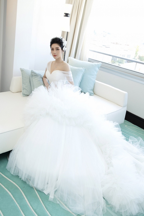 Hoa hậu Tô Diệp Hà huỷ dự thảm đỏ Cannes vì lý do sức khoẻ