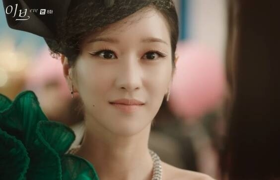 ‘Eve’ tập 8: Seo Ye Ji trêu ngươi ‘chính thất’, tự mình tiết lộ chuyện ngoại tình