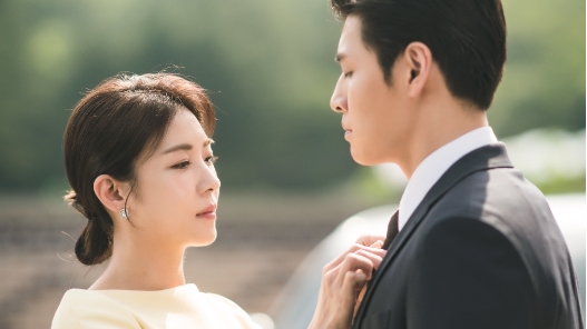 ‘Đả nữ’ Ha Ji Won ngọt ngào sánh đôi bên Kang Ha Neul trong phim mới